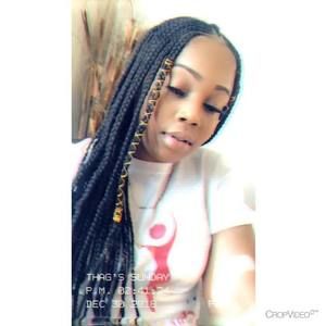 Meet your Posher, Lorena